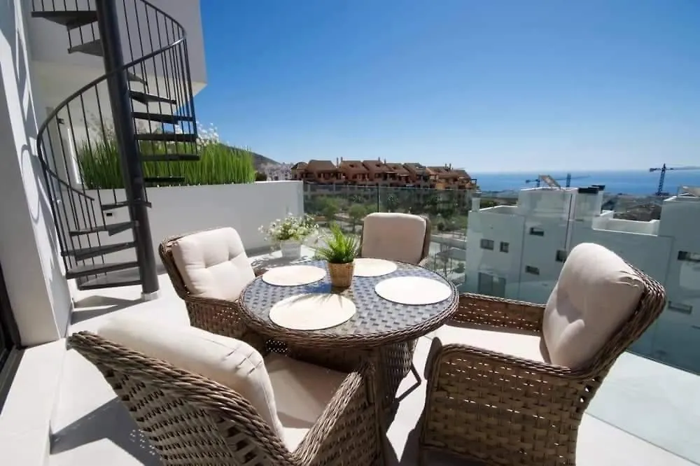 Apartamento Penthouse Rocas Blancas Benalmádena 0*,